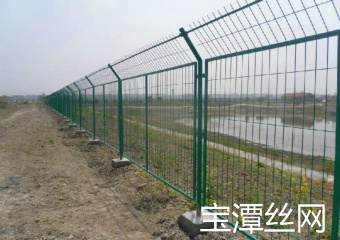 鐵路隔離柵專業(yè)生產(chǎn)廠家