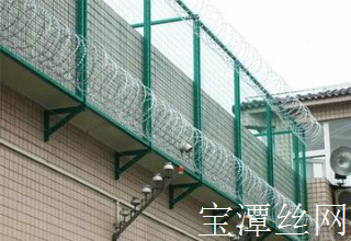 監獄防護網